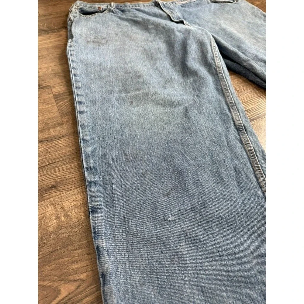 Mens Levi's jeans 560 size 54x30 (28.5 inseam)